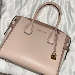 NEW Michael Kors Purse